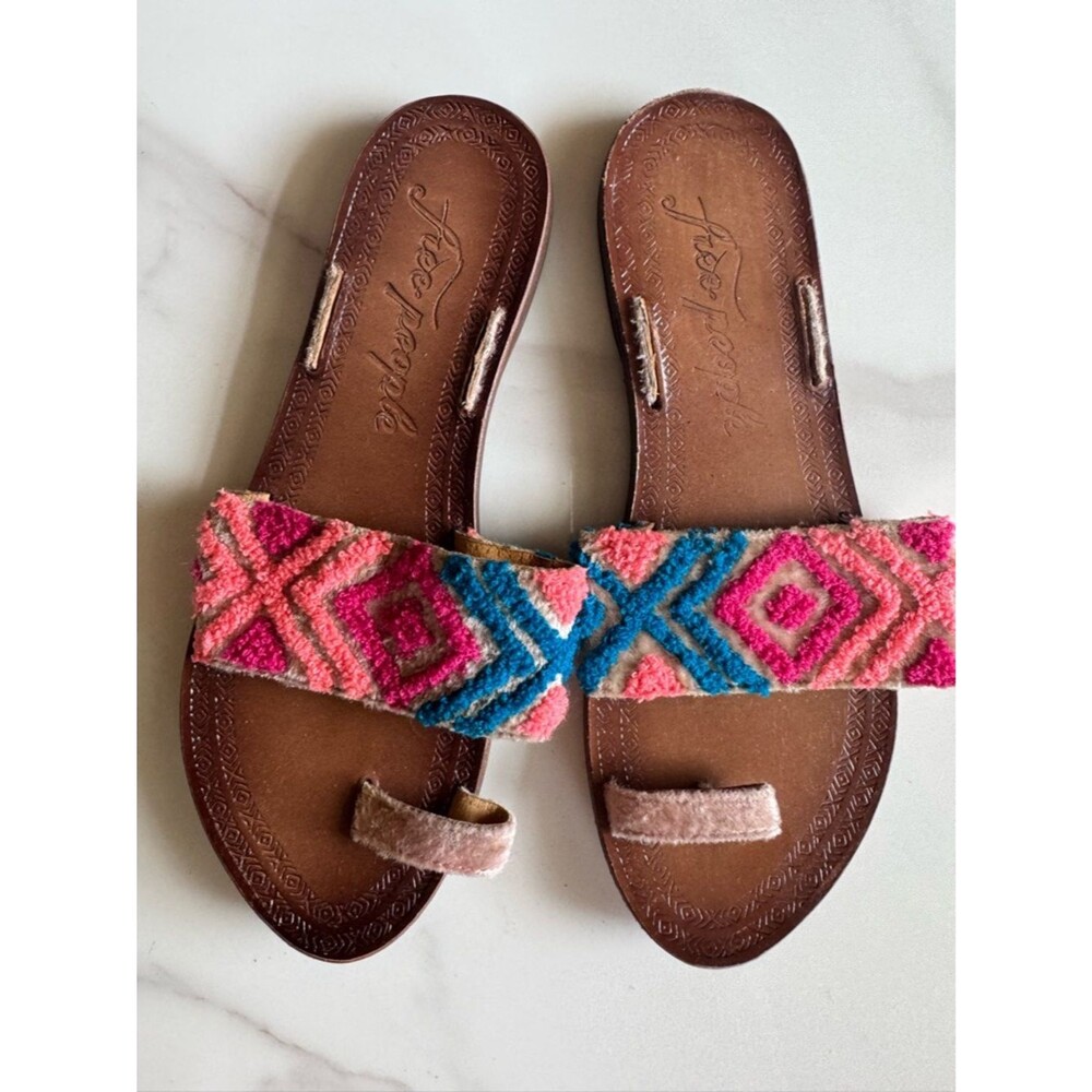 Free People Boho Embroidered Toe Loop Sandals Festival Slip On Size 40